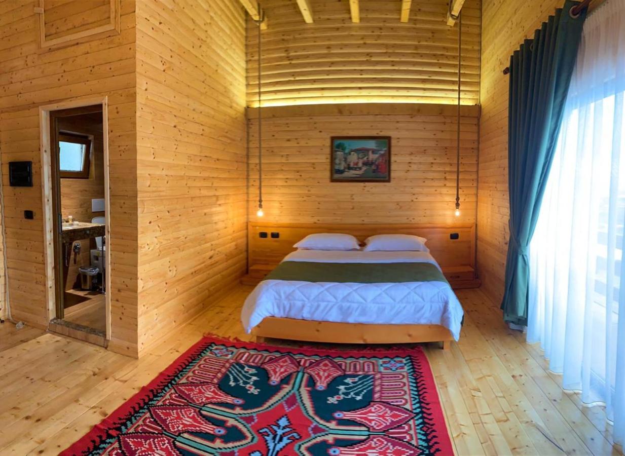 Wooden House Canaj Exterior foto
